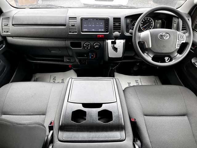 トヨタ ハイエースバン ２．０ ＤＸ ロング R4年 (関東) 99