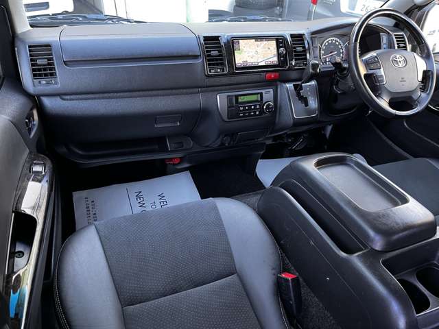 トヨタ レジアスエースバン ２．０ スーパーＧＬ ダークプライム ロングボディ H28年 (関東) 99