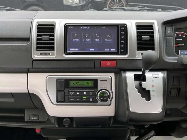 トヨタ ハイエースバン ２．８ リラクベース タイプＩ ロング ディーゼルターボ R1年 (関東) 99