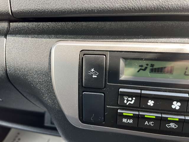 トヨタ ハイエースバン ２．８ スーパーＧＬ ロング ディーゼルターボ R3年 (関東) 99