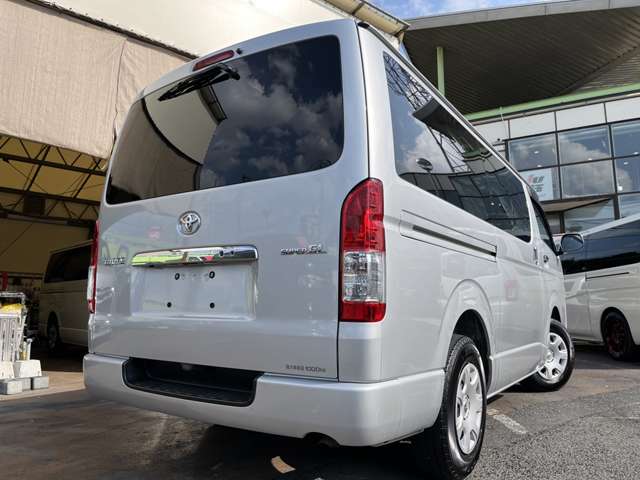 トヨタ レジアスエースバン ２．８ スーパーＧＬ ロングボディ ディーゼルターボ R1年 (関東) 99