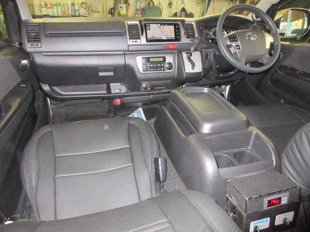 トヨタ レジアスエースバン ３．０ スーパーＧＬ ロングボディ ディーゼルターボ ４ＷＤ H26年 (関東) 99