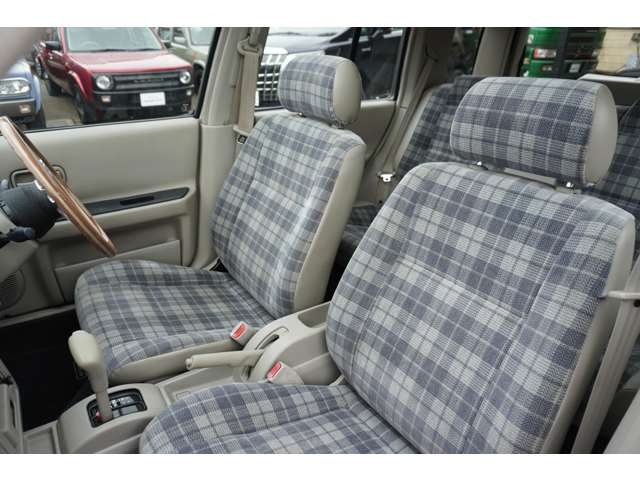 日産 ラシーン １．５ タイプＩＩＩ ４ＷＤ H7年 (関東) 99