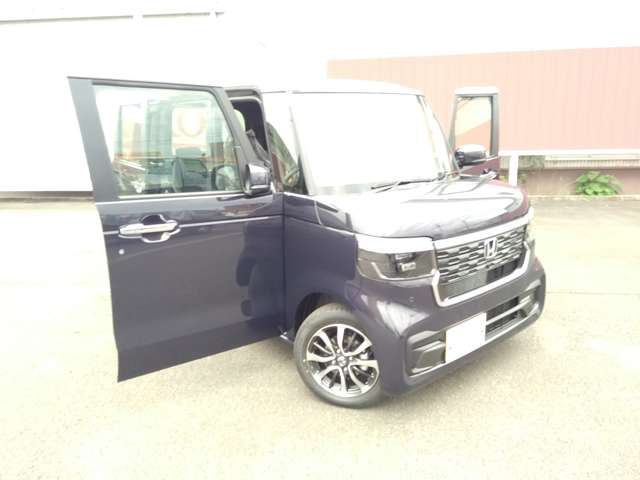 ホンダ Ｎ　ＢＯＸ カスタム ６６０ R7年 (東海) 99