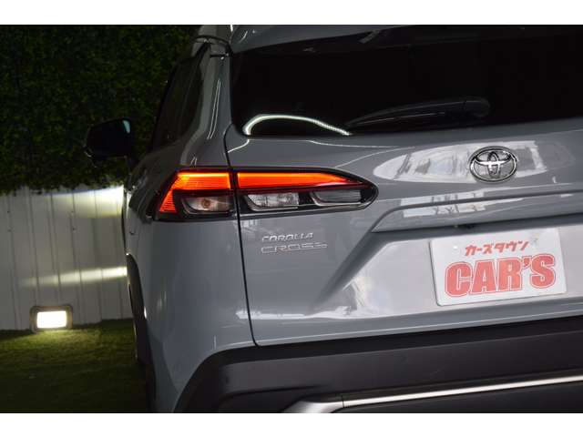 トヨタ カローラクロス　ハイブリッド １．８ ハイブリッド Ｚ Ｅ－ＦＯＵＲ ４ＷＤ R5年 (北海道) 99