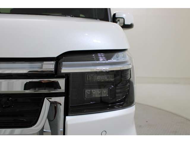 ホンダ Ｎ　ＢＯＸ カスタム ６６０ R8年 (近畿) 99