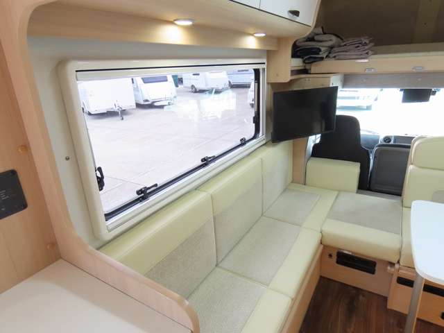 トヨタ カムロード ナッツＲＶ R7年 (東海) 99