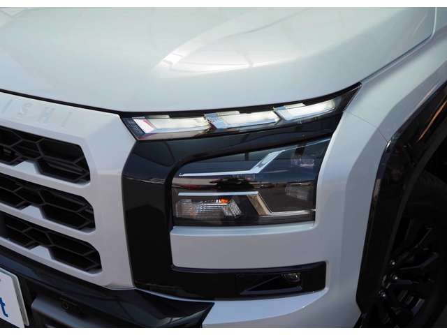 三菱 トライトン ２．４ ＧＳＲ ディーゼルターボ ４ＷＤ R6年 (東海) 99