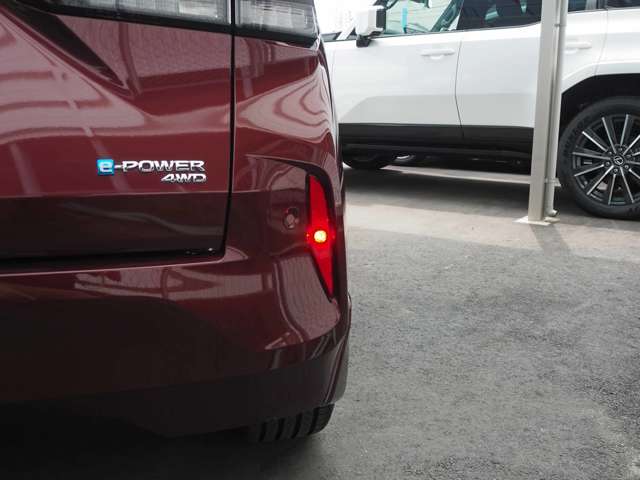 日産 ノートオーラ １．２ Ｇ ＦＯＵＲ レザーエディション ４ＷＤ R3年 (東海) 99