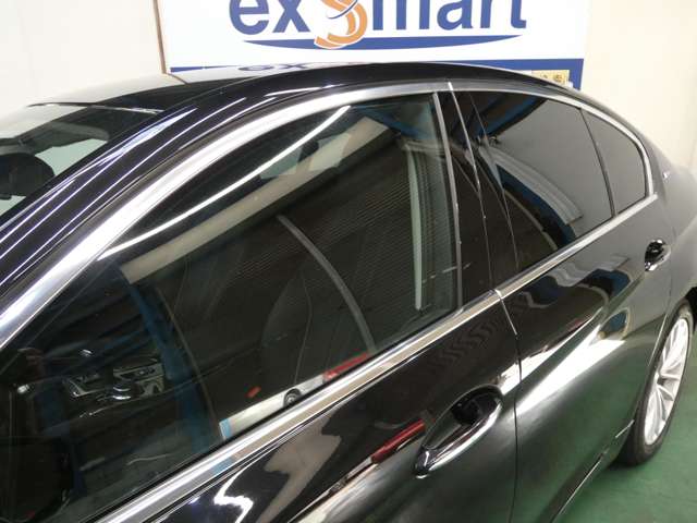 ＢＭＷ ５シリーズ ５３０Ｅ Ｉパフォーマンス ラグジュアリー R1年 (関東) 99