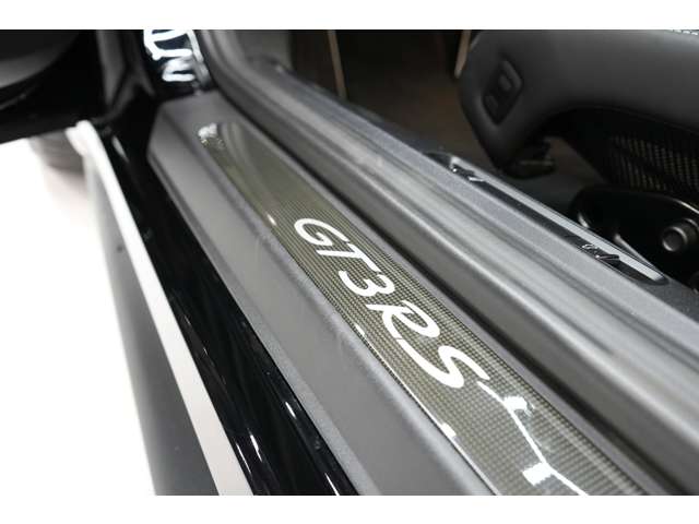 ポルシェ ９１１ ＧＴ３ ＲＳ ＰＤＫ R1年 (関東) 99