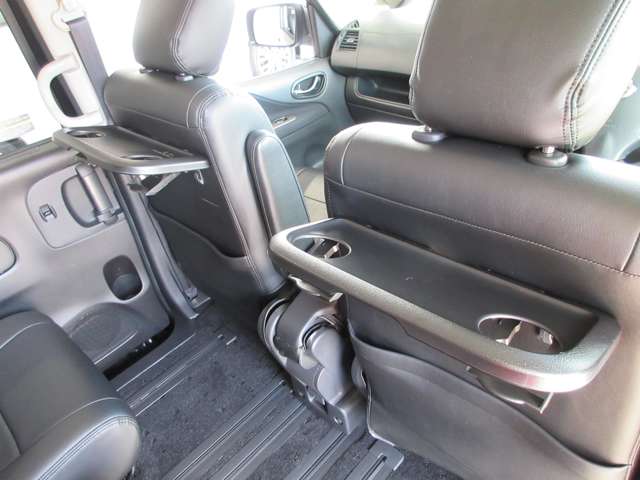 日産 セレナ ２．０ ライダー Ｓ－ＨＹＢＲＩＤ H27年 (関東) 99