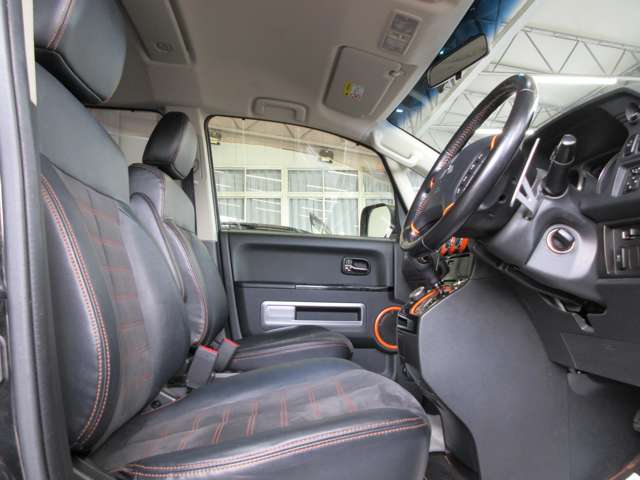 三菱 デリカ　Ｄ：５ ２．２ アクティブギア ディーゼルターボ ４ＷＤ H29年 (関東) 99