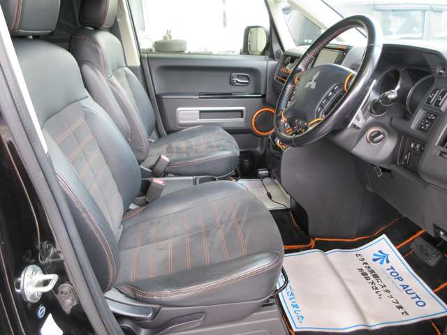 三菱 デリカ　Ｄ：５ ２．２ アクティブギア ディーゼルターボ ４ＷＤ H29年 (関東) 99