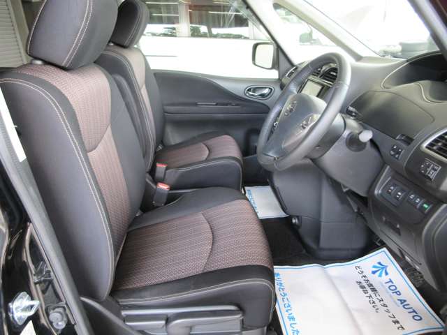 日産 セレナ ２．０ ハイウェイスター Ｖセレクション＋ＳＡＦＥＴＹＩＩ Ｓ－ＨＹＢＲＩＤ H27年 (関東) 99