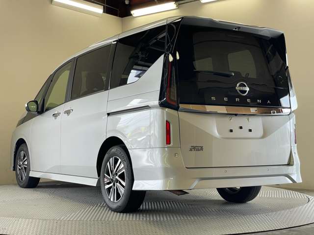 日産 セレナ ２．０ ハイウェイスターＶ R5年 (甲信越・北陸) 99