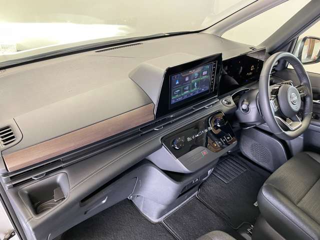 日産 セレナ ２．０ ハイウェイスターＶ R5年 (甲信越・北陸) 99