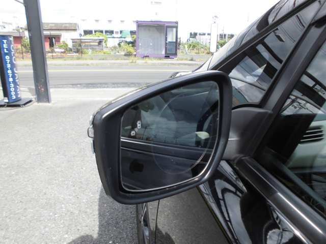 日産 リーフ Ｘ　Ｖセレクション R1年 (近畿) 99