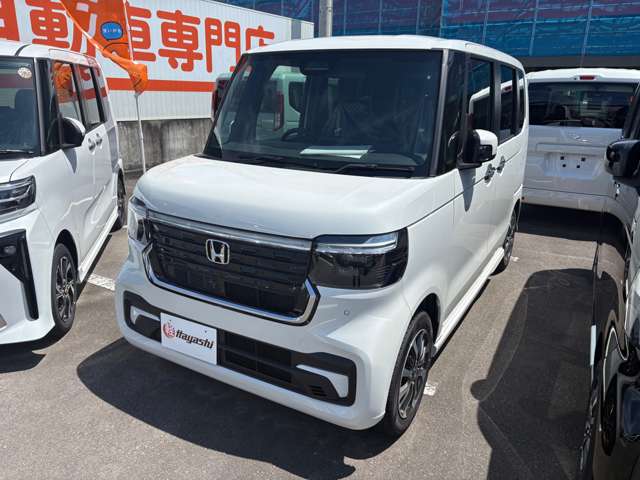 ホンダ Ｎ　ＢＯＸ カスタム ６６０ R8年 (四国) 99