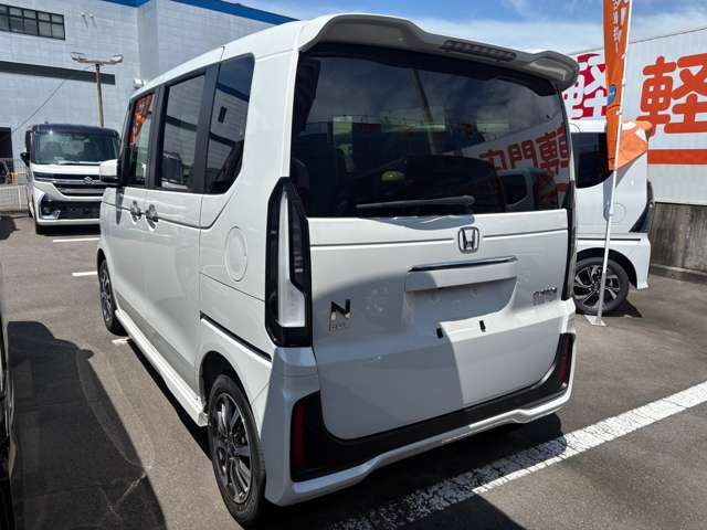 ホンダ Ｎ　ＢＯＸ カスタム ６６０ R8年 (四国) 99