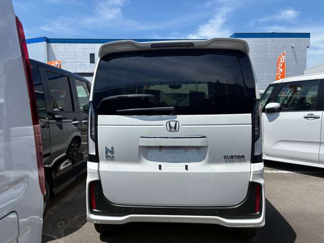 ホンダ Ｎ　ＢＯＸ カスタム ６６０ R8年 (四国) 99