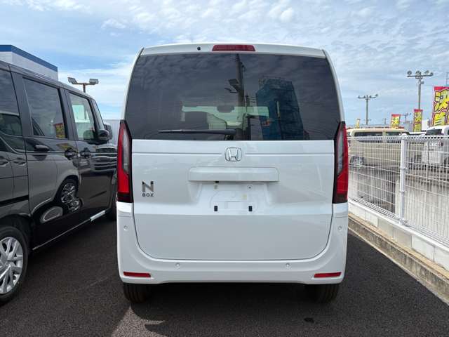 ホンダ Ｎ　ＢＯＸ ６６０ R8年 (四国) 99