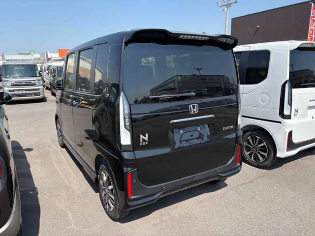 ホンダ Ｎ　ＢＯＸ カスタム ６６０ R8年 (四国) 99