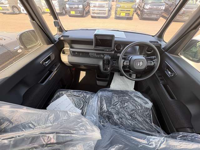 ホンダ Ｎ　ＢＯＸ カスタム ６６０ R8年 (四国) 99