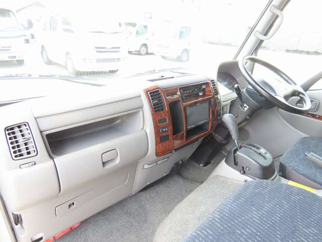 トヨタ カムロード ナッツＲＶ H28年 (東海) 99
