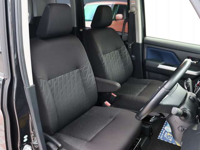 トヨタ ルーミー １．０ カスタム Ｇ－Ｔ H29年 (関東) 99