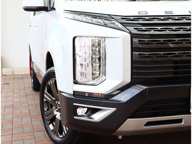 三菱 デリカ　Ｄ：５ ２．２ ジャスパー ディーゼルターボ ４ＷＤ R4年 (関東) 99