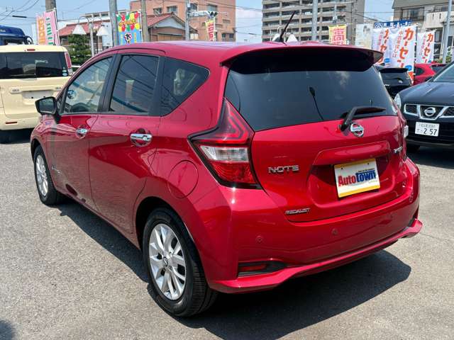 日産 ノート １．２ Ｅ－ＰＯＷＥＲ メダリスト R1年 (東海) 99