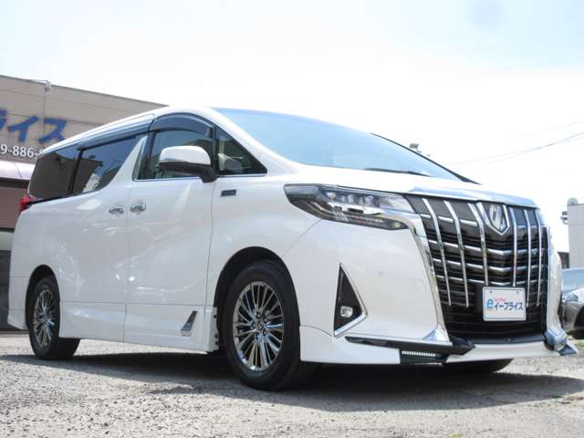 トヨタ アルファード ３．５ エグゼクティブ ラウンジ ロイヤルラウンジ ４ＷＤ R1年 (関東) 99