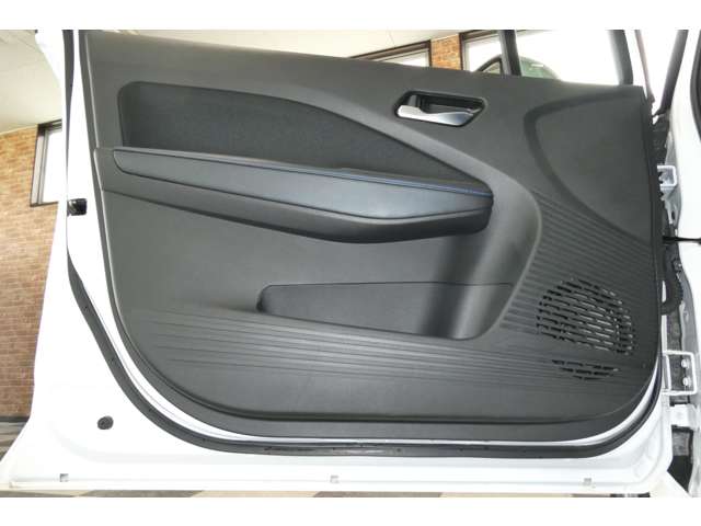日産 ノート １．２ ＡＵＴＥＣＨ ＦＯＵＲ ４ＷＤ R3年 (東北) 99