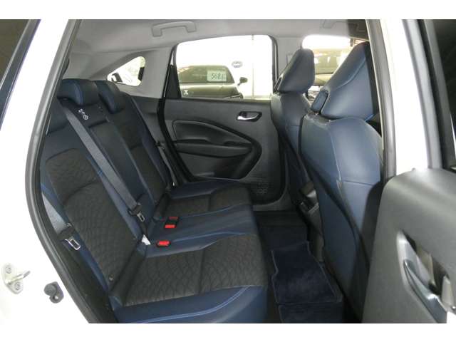 日産 ノート １．２ ＡＵＴＥＣＨ ＦＯＵＲ ４ＷＤ R3年 (東北) 99
