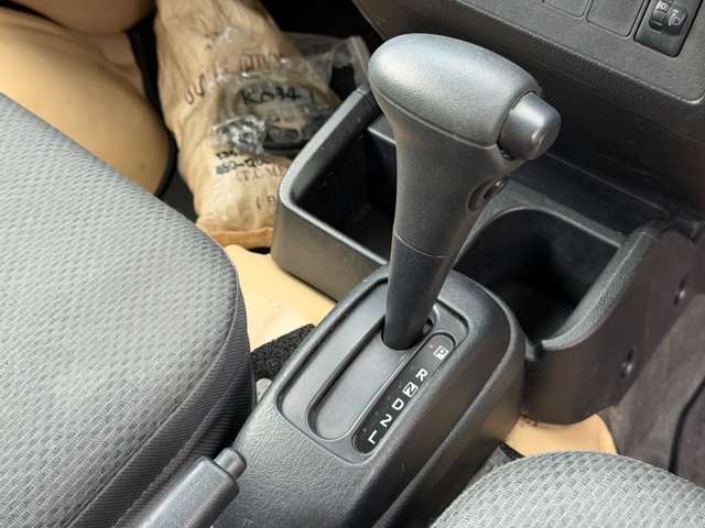 ダイハツ ハイゼットトラック 冷凍冷蔵車 R1年 (関東) 99
