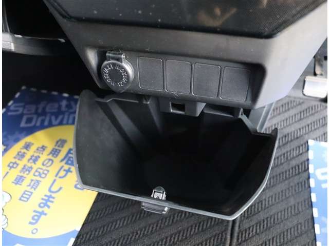 トヨタ ルーミー １．０ Ｇ－Ｔ R1年 (関東) 99