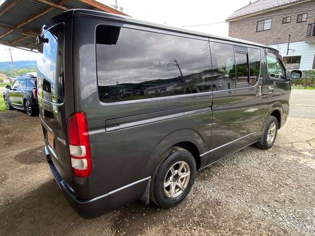 トヨタ ハイエースバン ２．５ スーパーＧＬ ロング ディーゼルターボ ４ＷＤ H17年 () 99