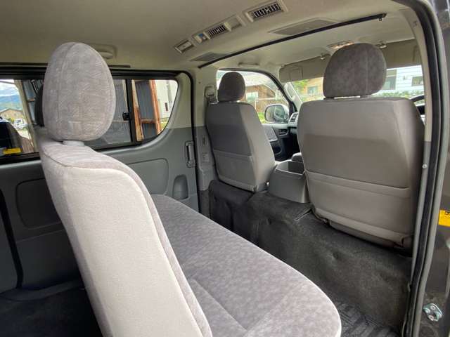 トヨタ ハイエースバン ２．５ スーパーＧＬ ロング ディーゼルターボ ４ＷＤ H17年 () 99