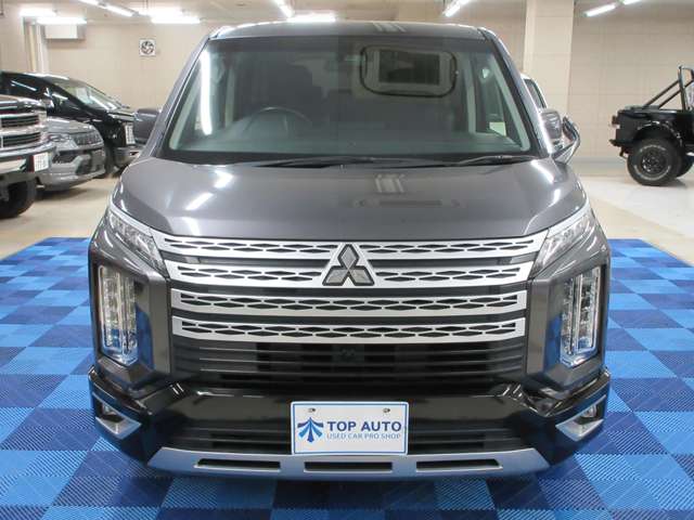 三菱 デリカ　Ｄ：５ ２．２ Ｇ ディーゼルターボ ４ＷＤ R1年 (関東) 99