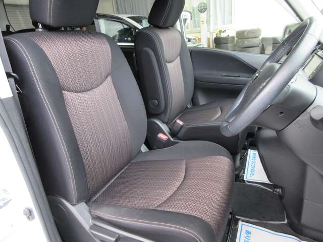 日産 セレナ ２．０ ハイウェイスター Ｓ－ＨＹＢＲＩＤ H26年 (関東) 99