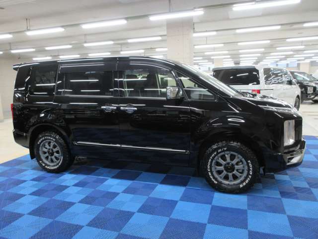 三菱 デリカ　Ｄ：５ ２．２ Ｐ ディーゼルターボ ４ＷＤ R2年 (関東) 99