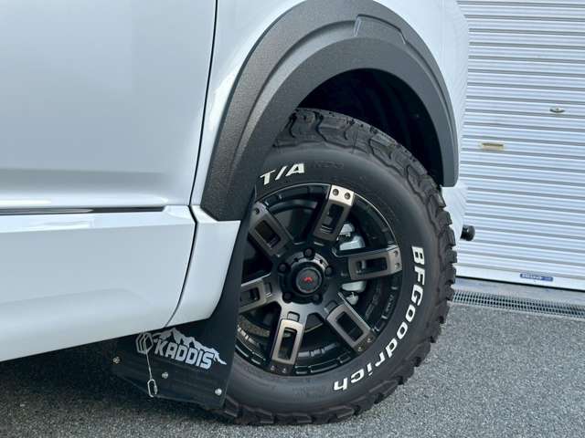三菱 デリカ　Ｄ：５ ２．２ Ｐ ディーゼルターボ ４ＷＤ R8年 (近畿) 99