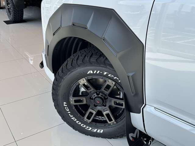 三菱 デリカ　Ｄ：５ ２．２ Ｐ ディーゼルターボ ４ＷＤ R7年 (近畿) 99