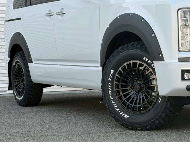 三菱 デリカ　Ｄ：５ ２．２ Ｐ ディーゼルターボ ４ＷＤ R7年 (近畿) 99