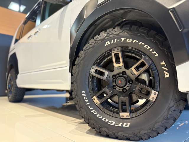 三菱 デリカ　Ｄ：５ ２．２ Ｐ ディーゼルターボ ４ＷＤ R7年 (近畿) 99