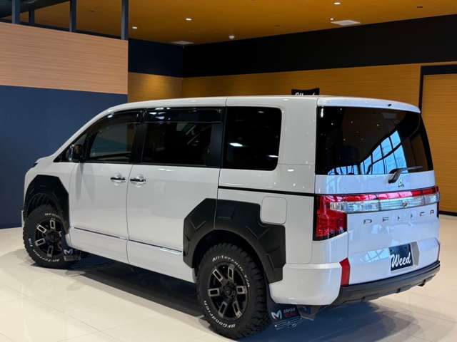 三菱 デリカ　Ｄ：５ ２．２ Ｐ ディーゼルターボ ４ＷＤ R7年 (近畿) 99