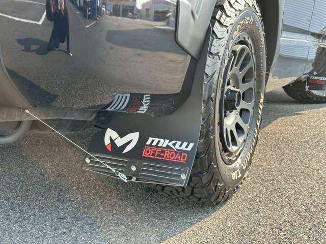 三菱 デリカ　Ｄ：５ ２．２ Ｐ ディーゼルターボ ４ＷＤ R4年 (近畿) 99