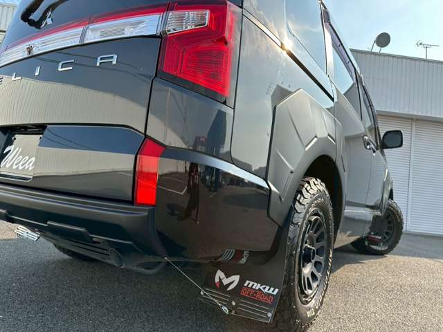 三菱 デリカ　Ｄ：５ ２．２ Ｐ ディーゼルターボ ４ＷＤ R4年 (近畿) 99
