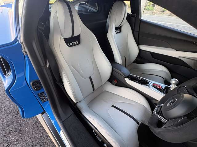ロータス エミーラ Ｖ６　ファーストエディション R5年 (東海) 99